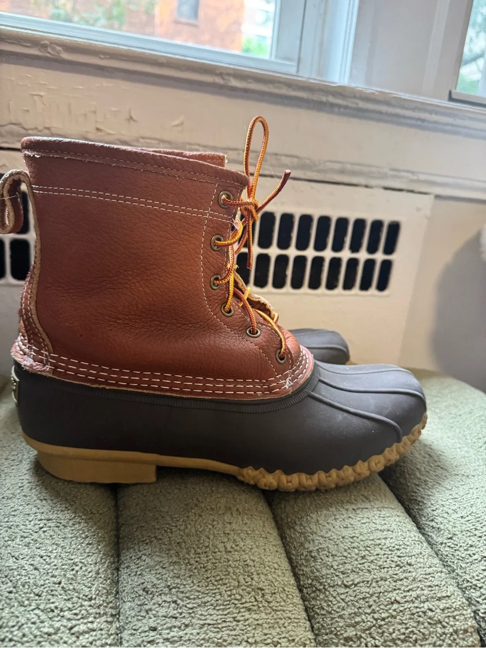 Sperry used duck
